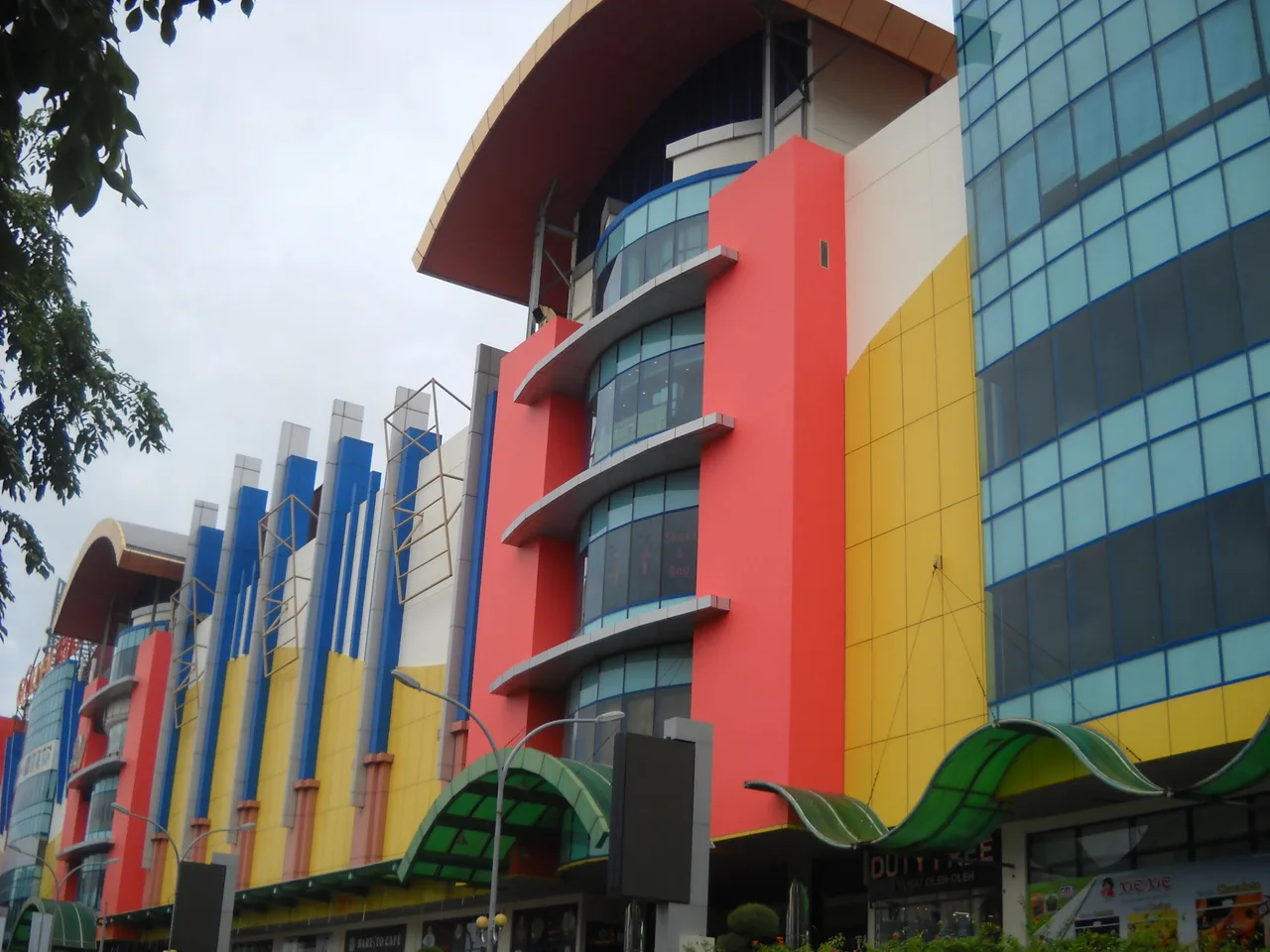 BCS Mall (Batam City Square), Batam — real photo: Batam City Square (BCS) Mall, Batam, Riau Islands.